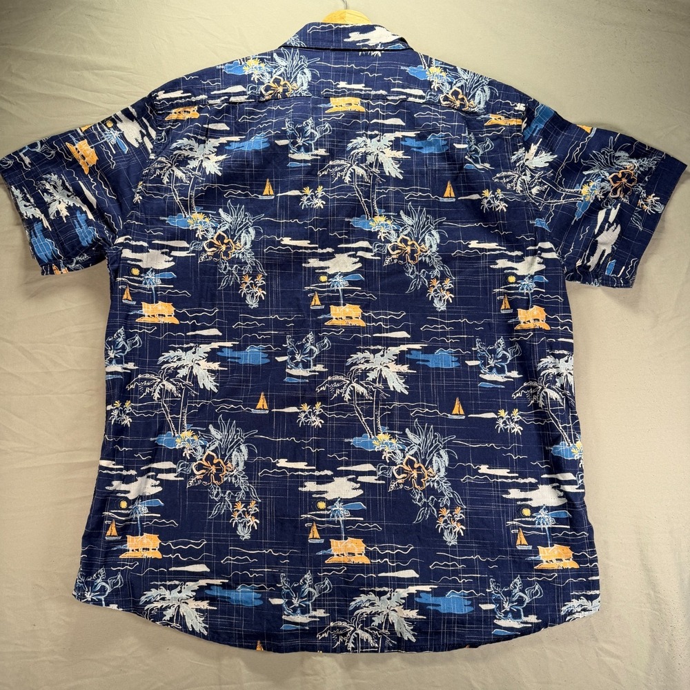 Izod Saltwater Shirt Mens 2XL Blue Button Up Short Sleeve Hawaiian Beach Camp - Picture 3 of 9